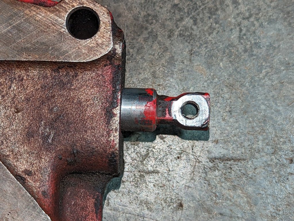 Open Center Hydraulic Auxiliary Valve IH International 62464C94 USED - Hines Equipment Repair & Parts