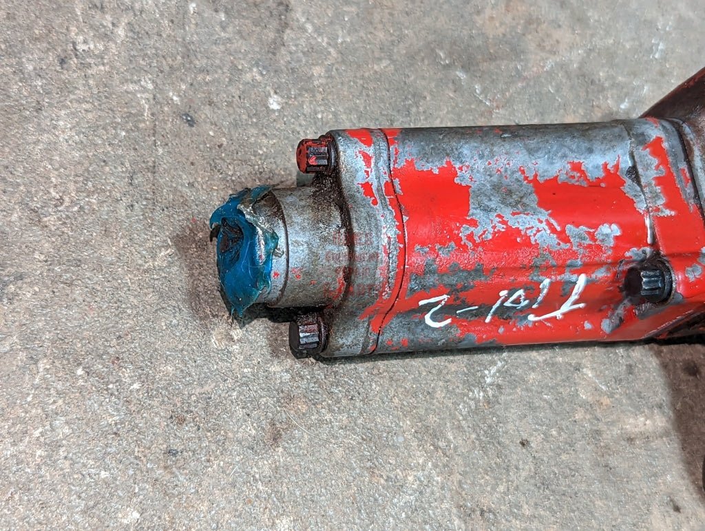 Open Center Hydraulic Auxiliary Valve IH International 62464C94 USED - Hines Equipment Repair & Parts