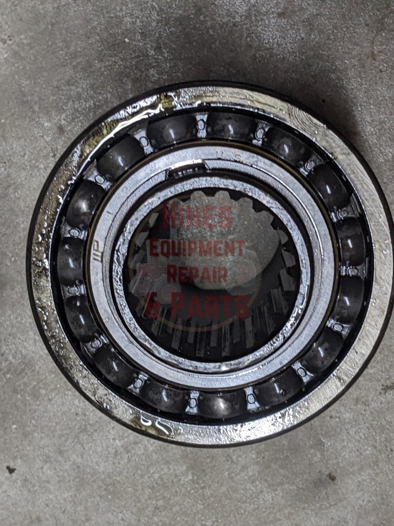 Output Driven Gear Hub IH International 67220C1 USED - Hines Equipment Repair & Parts