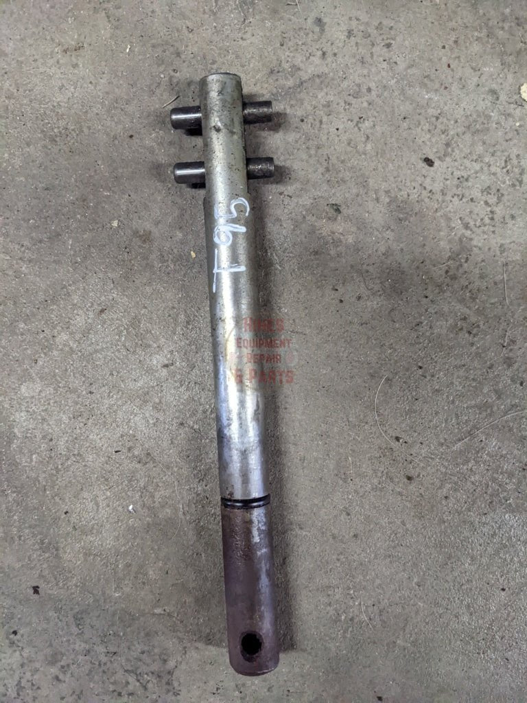 Park Lock Actuating Shaft IH International 384096R11 USED - Hines Equipment Repair & Parts