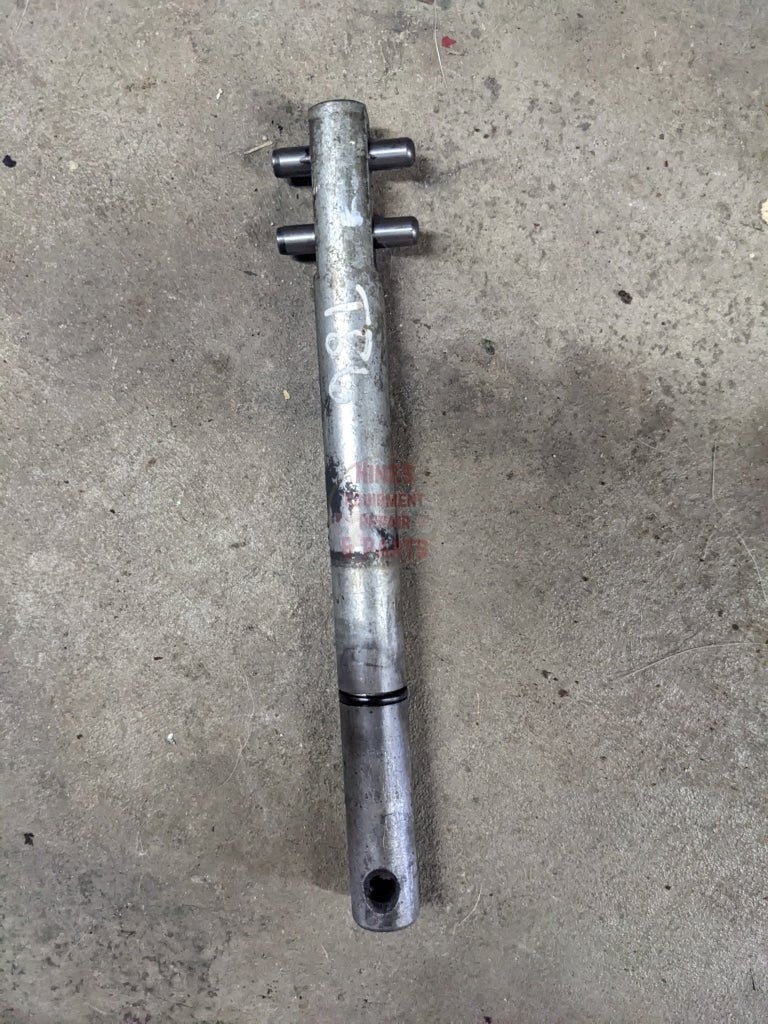 Park Lock Actuating Shaft IH International 384096R11 USED - Hines Equipment Repair & Parts