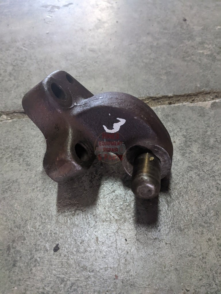 Park Lock Lever Bracket IH International 384055R11 USED - Hines Equipment Repair & Parts