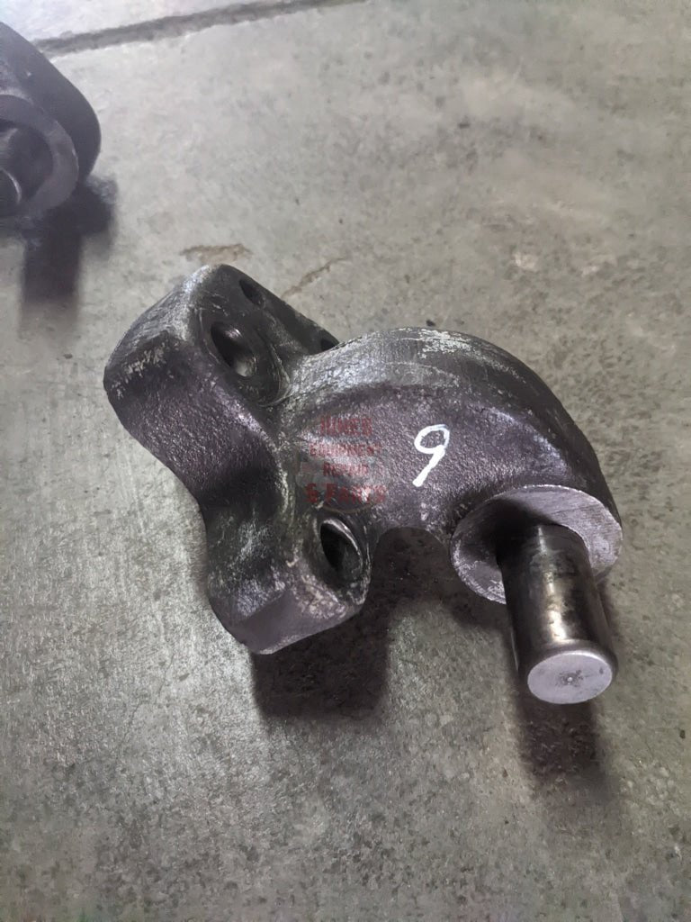 Park Lock Lever Bracket IH International 384055R11 USED - Hines Equipment Repair & Parts