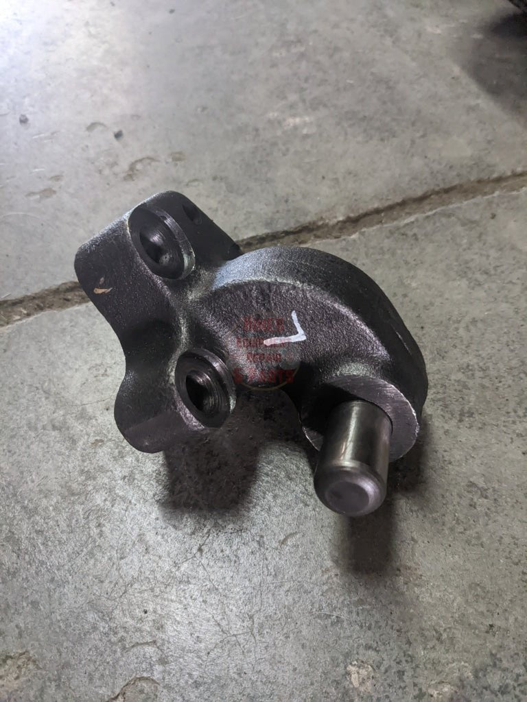 Park Lock Lever Bracket IH International 384055R11 USED - Hines Equipment Repair & Parts