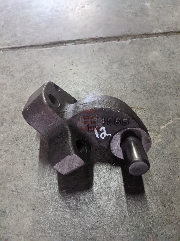 Park Lock Lever Bracket IH International 384055R11 USED - Hines Equipment Repair & Parts