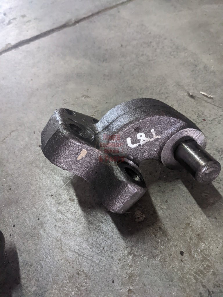 Park Lock Lever Bracket IH International 384055R11 USED - Hines Equipment Repair & Parts