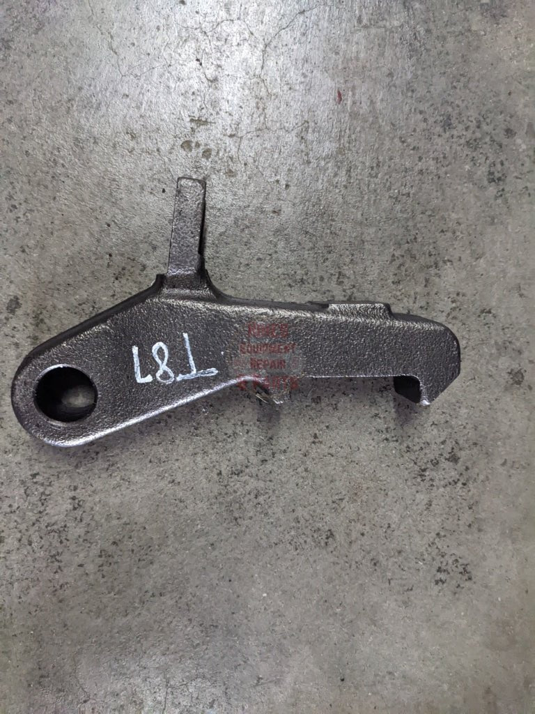 Park Lock Lever IH International 139141C1 384094R2 USED - Hines Equipment Repair & Parts