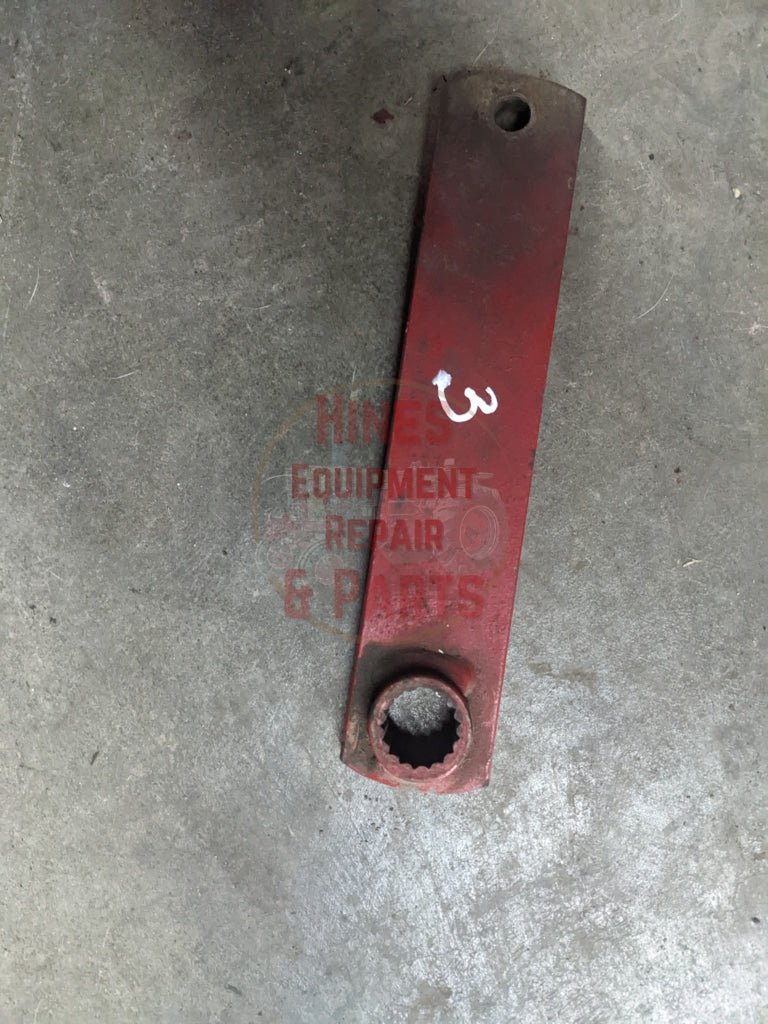 Park Lock Pivot Lever IH International 104882C1 USED - Hines Equipment Repair & Parts