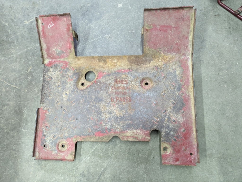Platform IH International 388307R31 USED - Hines Equipment Repair & Parts