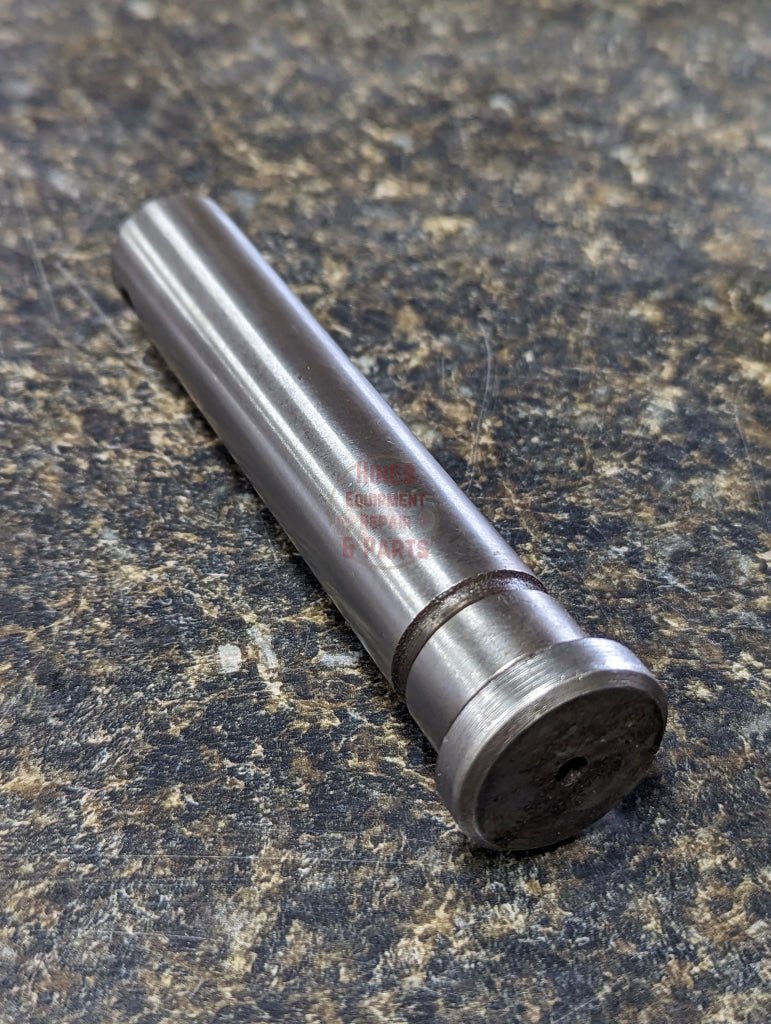 Power Steering Cylinder Mounting Pin IH International 533580R2 NEW - Hines Equipment Repair & Parts