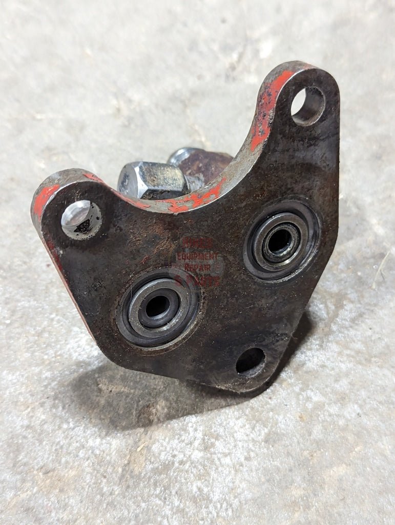 Power Steering Manifold Block IH International 537840R1 USED - Hines Equipment Repair & Parts