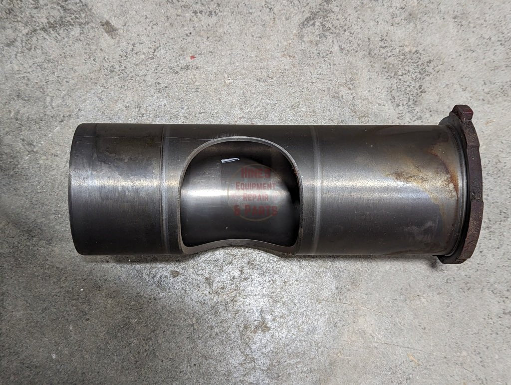Power Steering Sleeve Cylinder IH International 367805R2 USED - Hines Equipment Repair & Parts