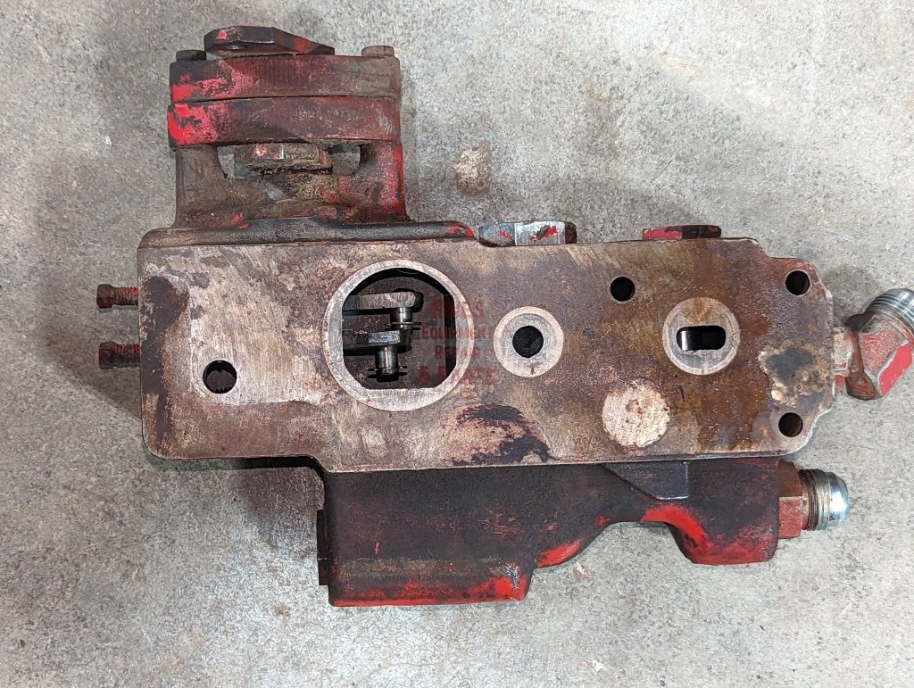 Priority Unloading Relief Valve International 108517C91 USED - Hines Equipment Repair & Parts