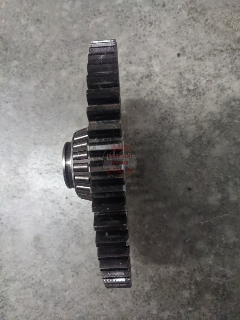 PTO Driven Gear IH International 391828R1 USED - Hines Equipment Repair & Parts