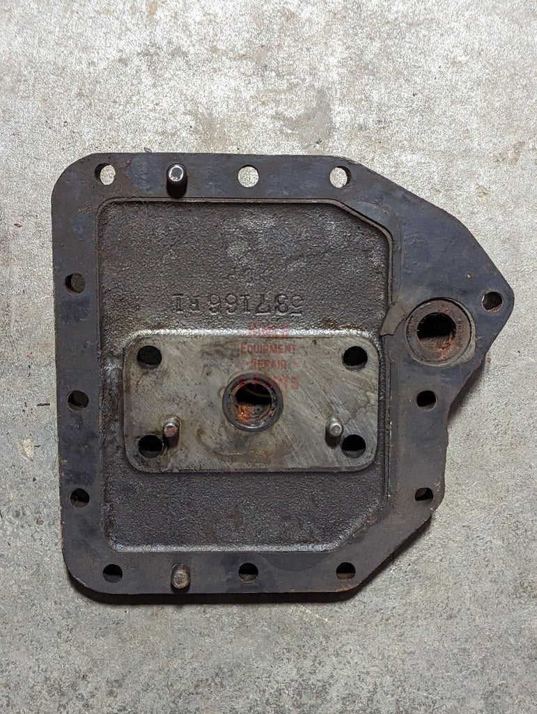 Pump Mounting Flange IH International 537166R1 USED - Hines Equipment Repair & Parts