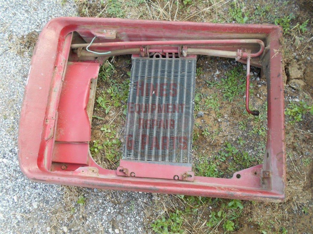 Radiator Support IH International 405965R1 USED - Hines Equipment Repair & Parts