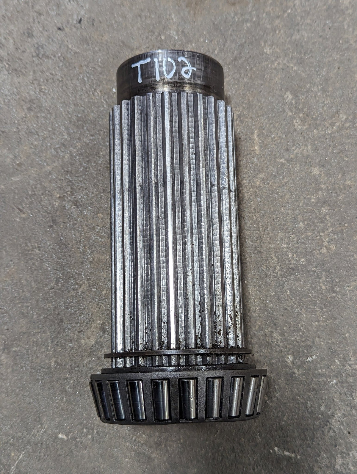 Range Countershaft IH International 528680R2 USED - Hines Equipment Repair & Parts