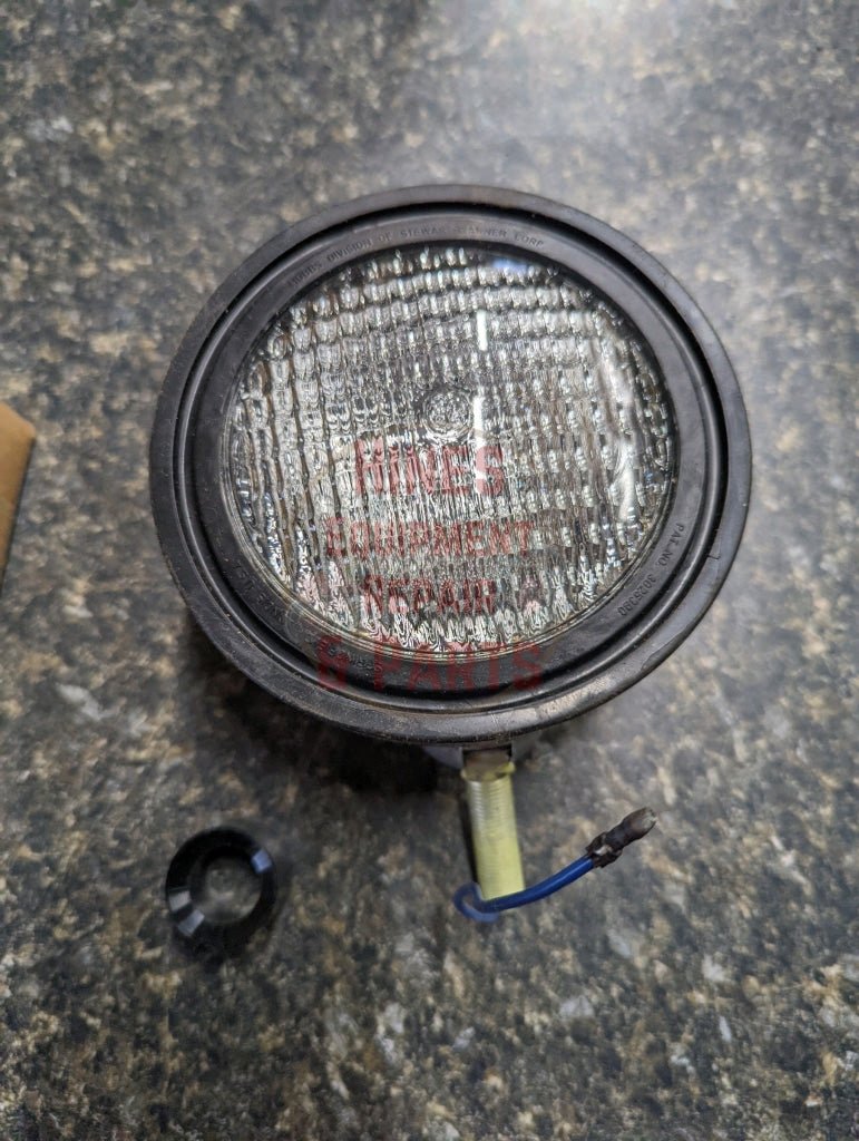 Rear Cab Light IH International A63822 NOS - Hines Equipment Repair & Parts