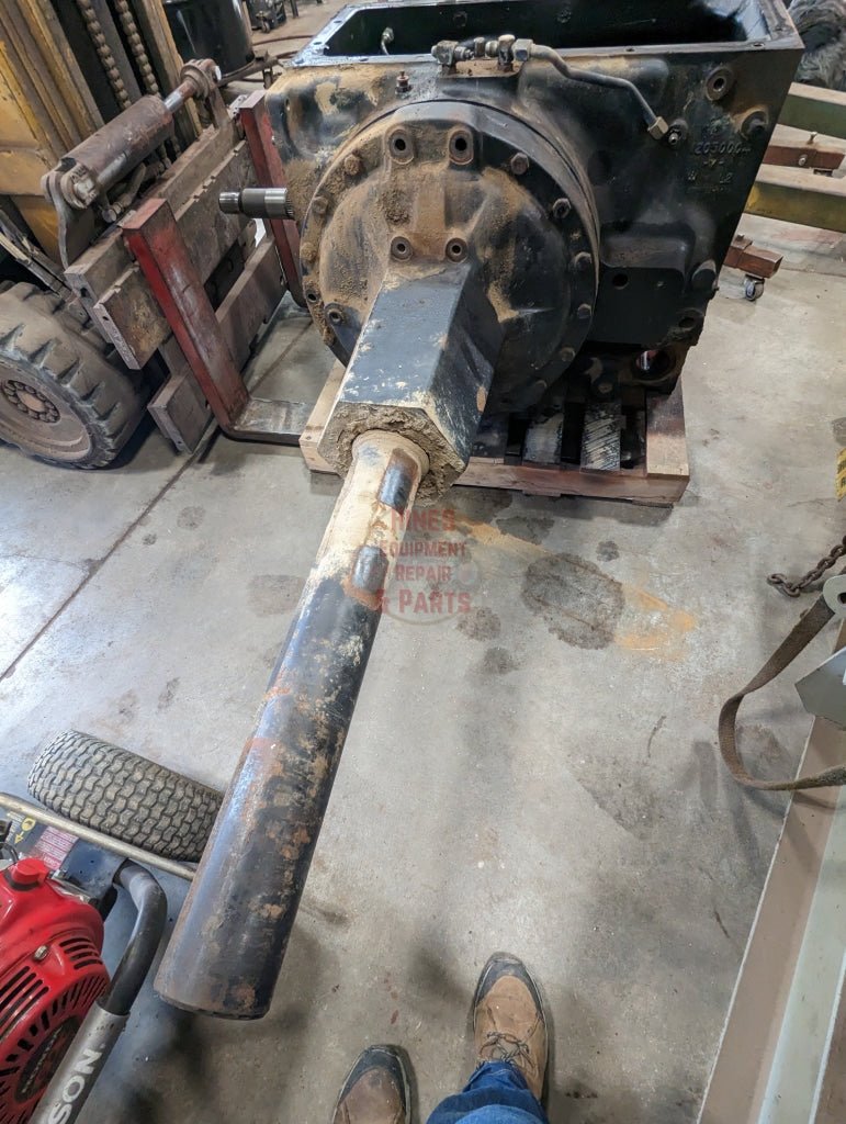 Rear End Axle Housing IH International 1257921C91 USED - Hines Equipment Repair & Parts