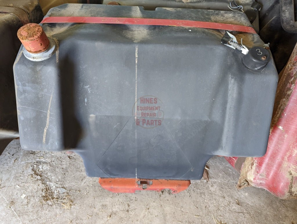 Rear Fuel Tank IH International 72907C92 103938C3 USED - Hines Equipment Repair & Parts