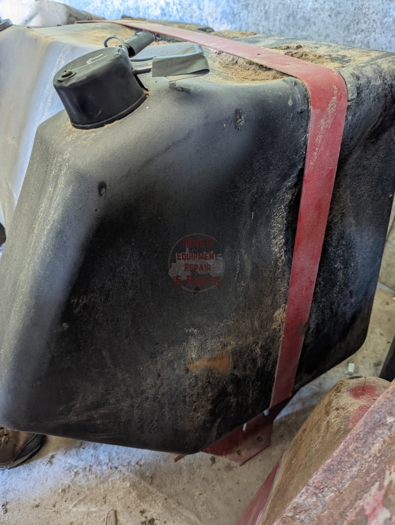 Rear Fuel Tank IH International 72907C92 103938C3 USED - Hines Equipment Repair & Parts