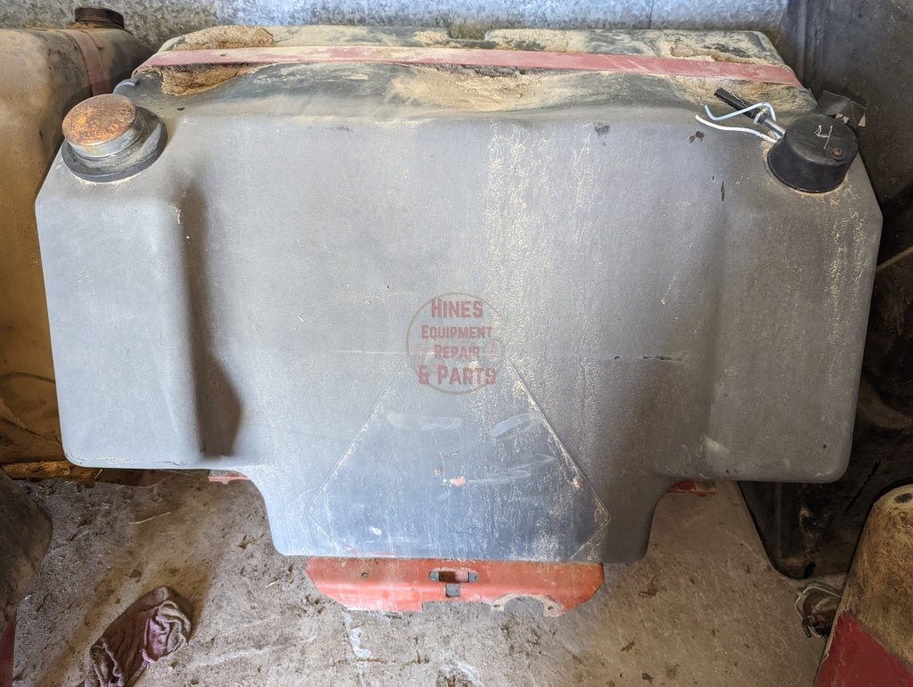 Rear Fuel Tank IH International 72907C92 103938C3 USED - Hines Equipment Repair & Parts