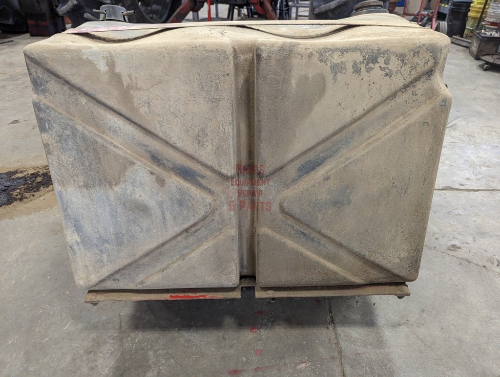 Rear Fuel Tank IH International 72907C92 103938C3 USED - Hines Equipment Repair & Parts