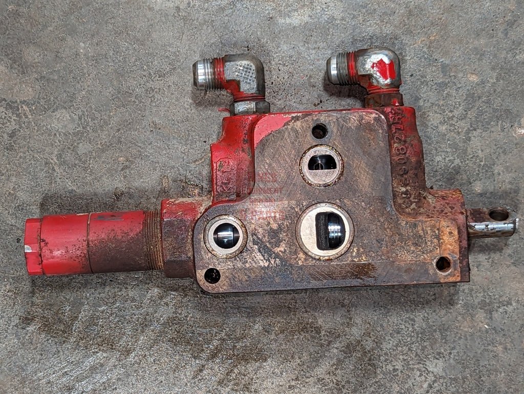 Remote Auxiliary Valve International 390827R1 390826R92 USED - Hines Equipment Repair & Parts