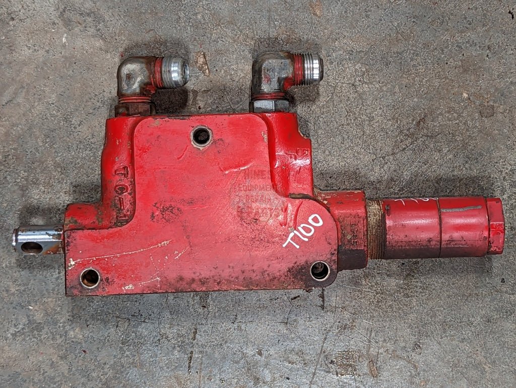 Remote Auxiliary Valve International 390827R1 390826R92 USED - Hines Equipment Repair & Parts