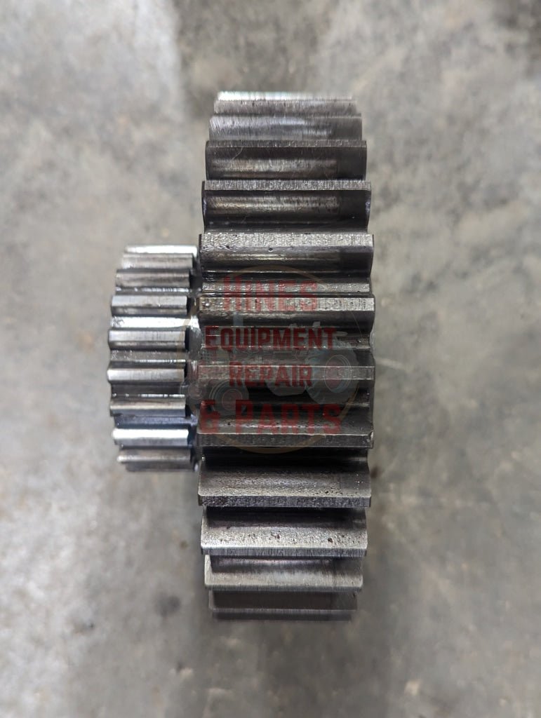 Reverse Drive Gear IH International 393525R1 USED - Hines Equipment Repair & Parts