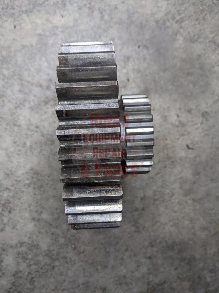 Reverse Drive Gear IH International 393525R1 USED - Hines Equipment Repair & Parts