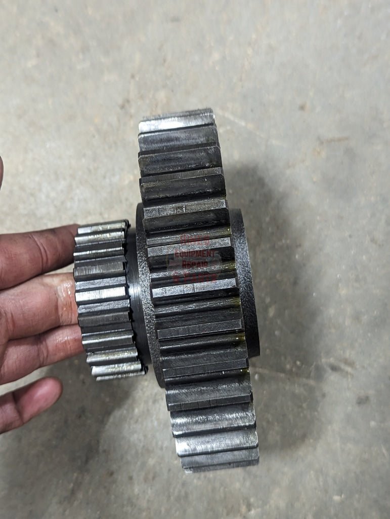 Reverse Drive Gear IH International 393525R2 USED - Hines Equipment Repair & Parts