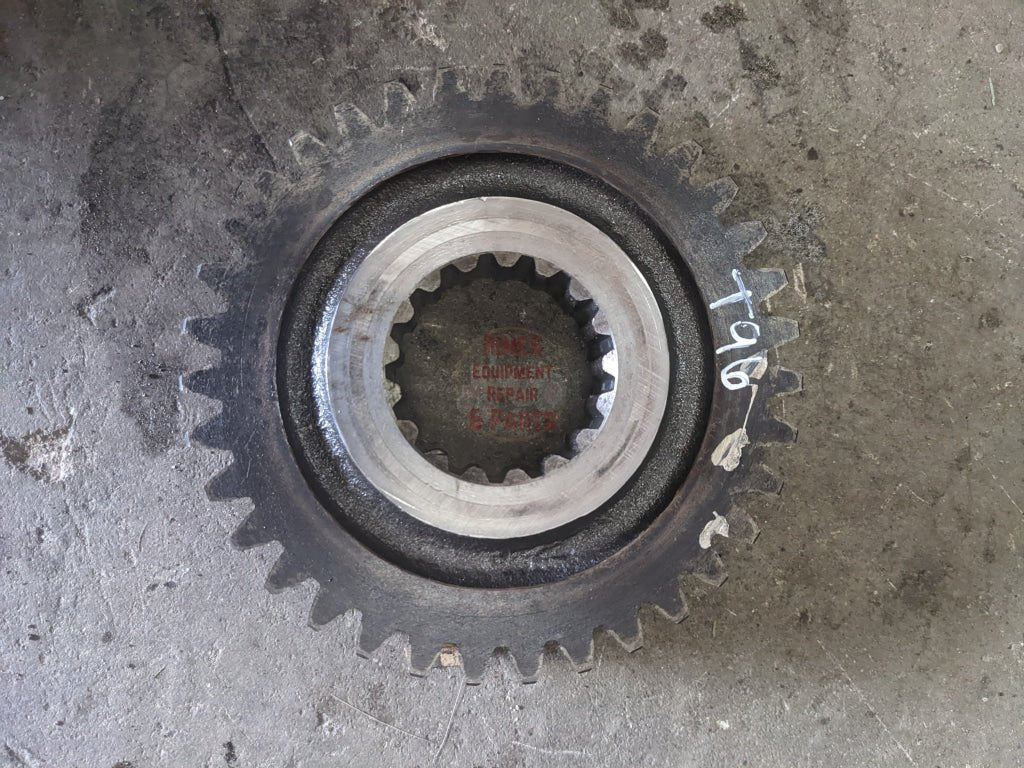 Reverse Driven Gear IH International 380288R1 380288R2 138764C2 USED - Hines Equipment Repair & Parts