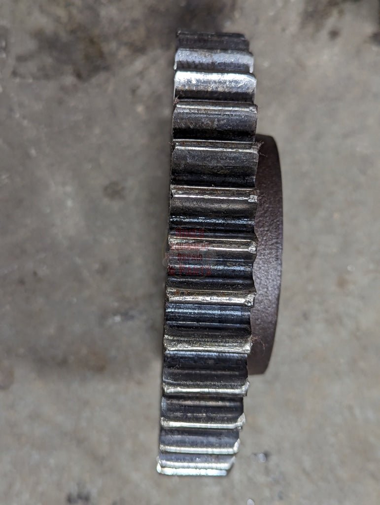 Reverse Driven Gear IH International 380288R1 380288R2 138764C2 USED - Hines Equipment Repair & Parts