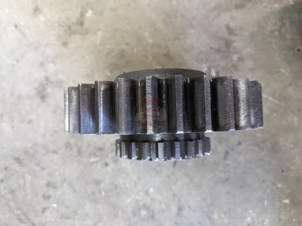 Reverse Idler Gear IH International 393523R1 USED - Hines Equipment Repair & Parts