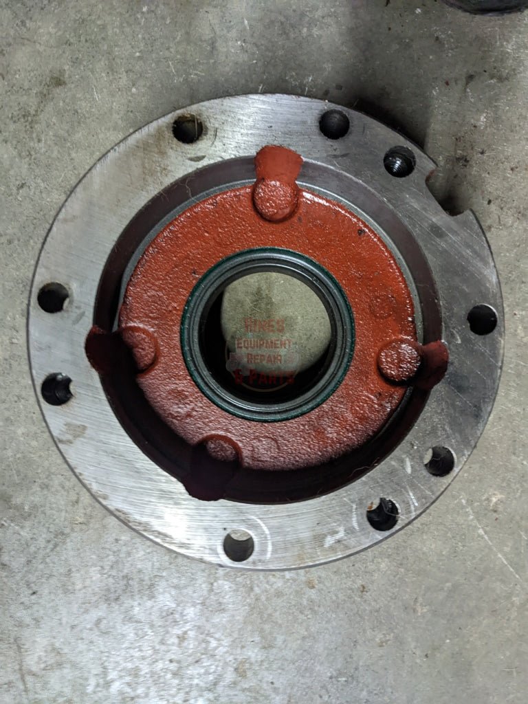 Right Differential Bearing Retainer IH International 380199R2 USED - Hines Equipment Repair & Parts