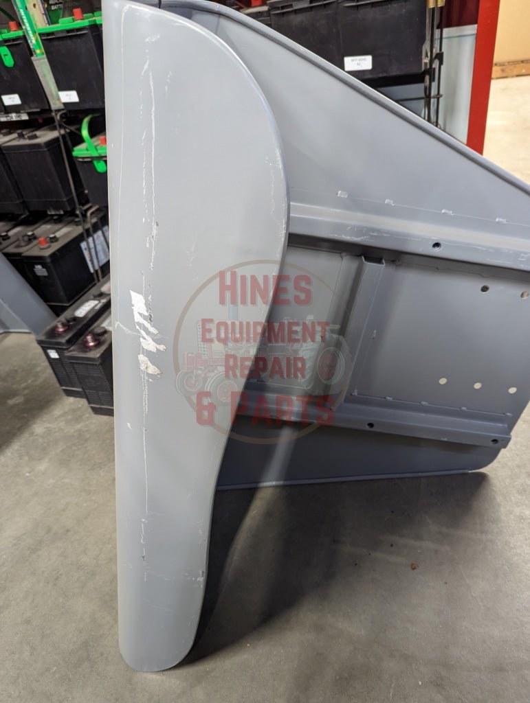 Right Fender 1 Light IH International 533188R1 NEW - Hines Equipment Repair & Parts