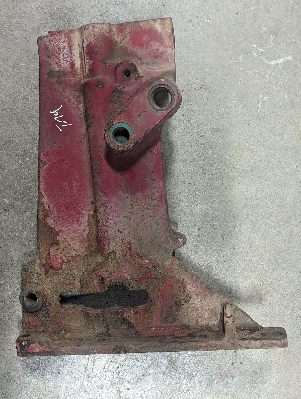 Right Gear Selector Support IH International 382744R1 USED - Hines Equipment Repair & Parts