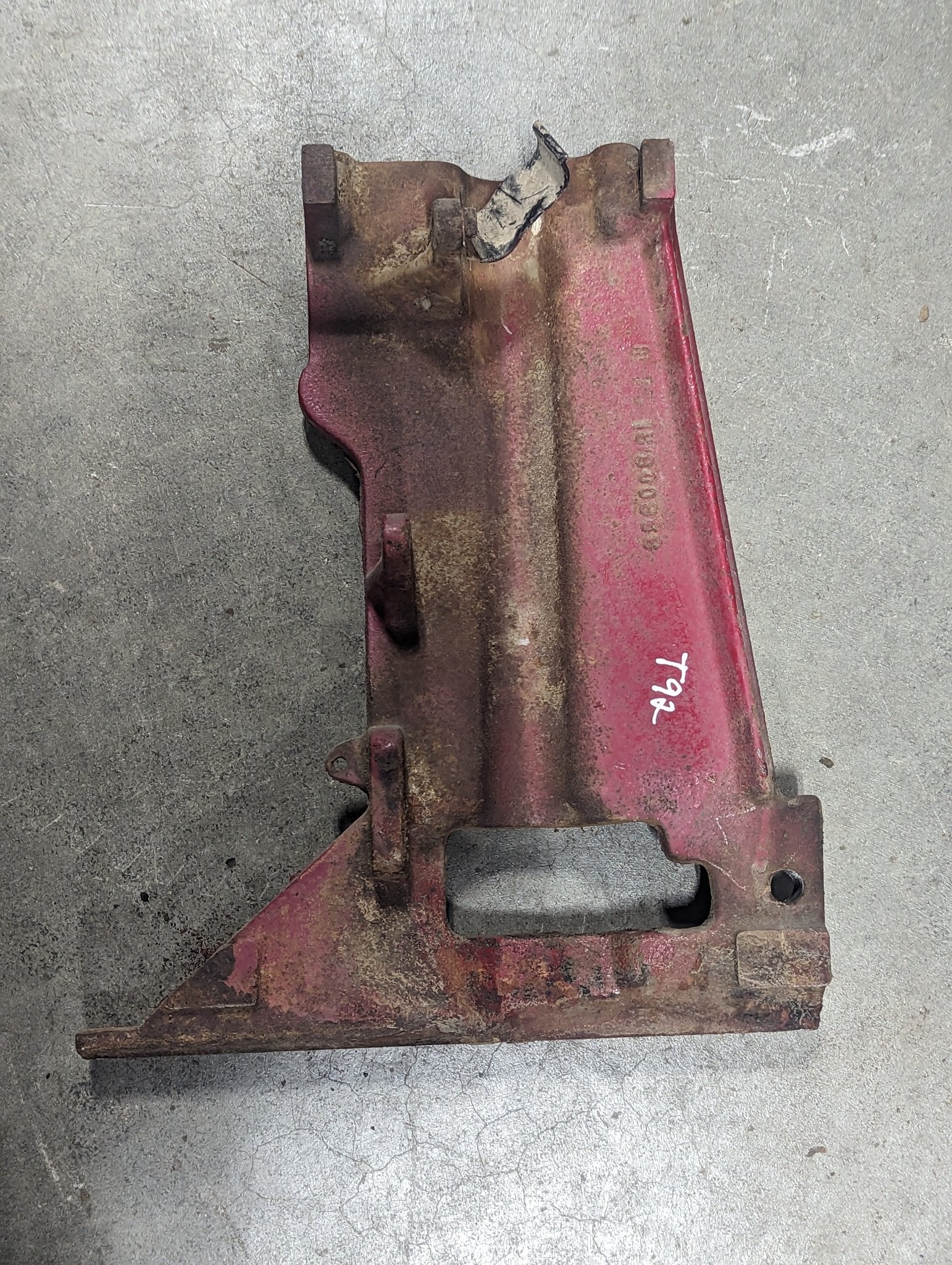 Right Gear Selector Support IH International 398008R2 398008R1 USED - Hines Equipment Repair & Parts