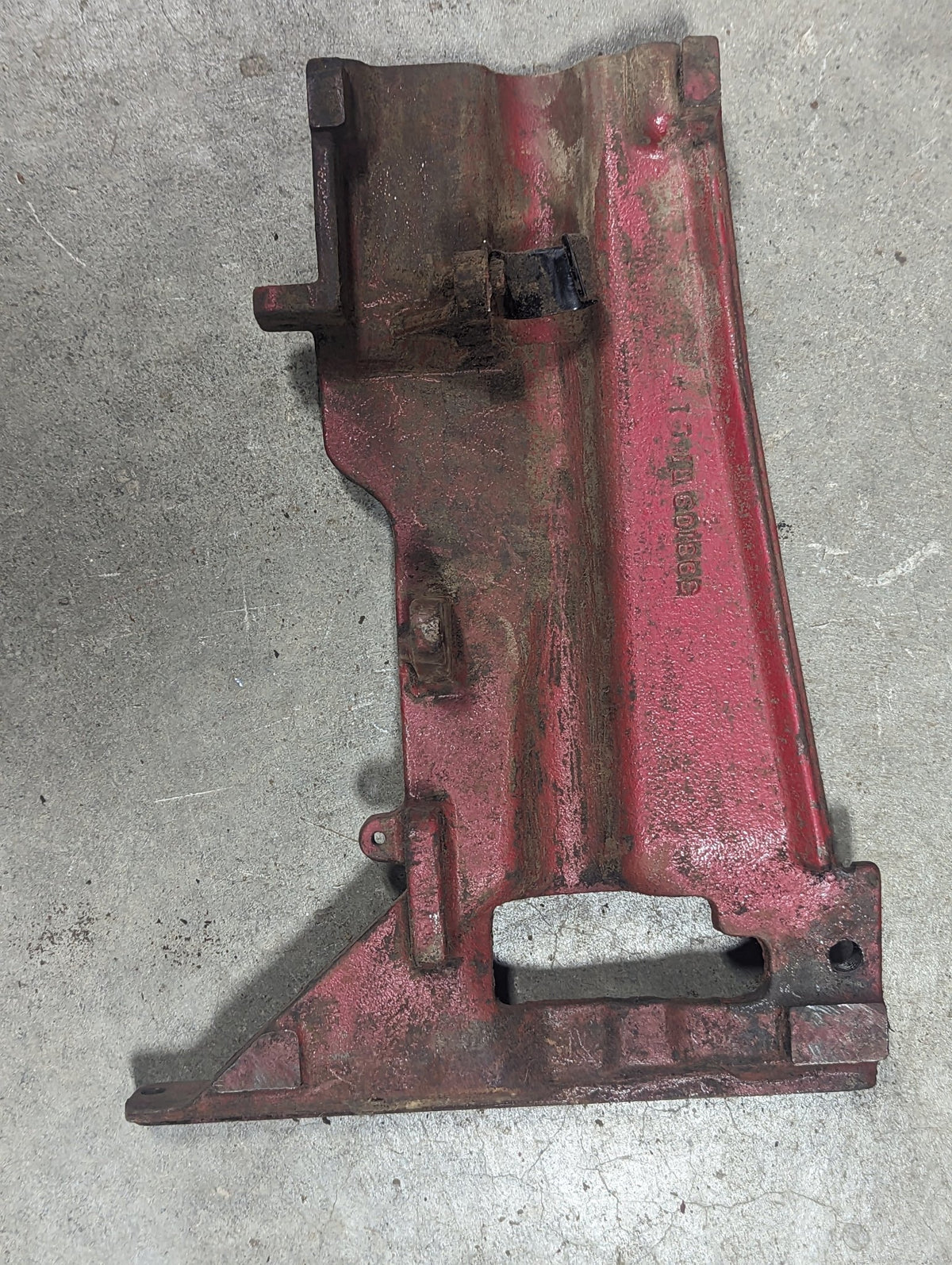 Right Gear Selector Support IH International 398109R2 USED - Hines Equipment Repair & Parts