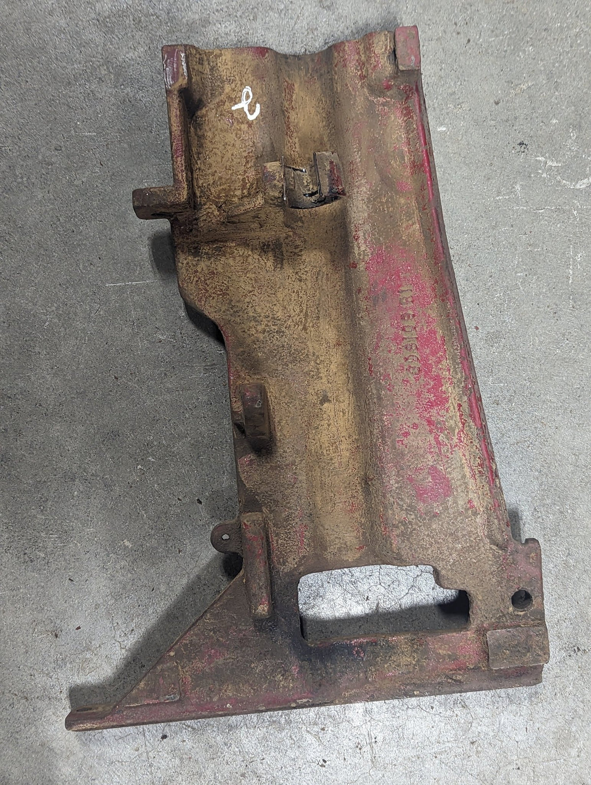Right Gear Selector Support IH International 398109R2 USED - Hines Equipment Repair & Parts