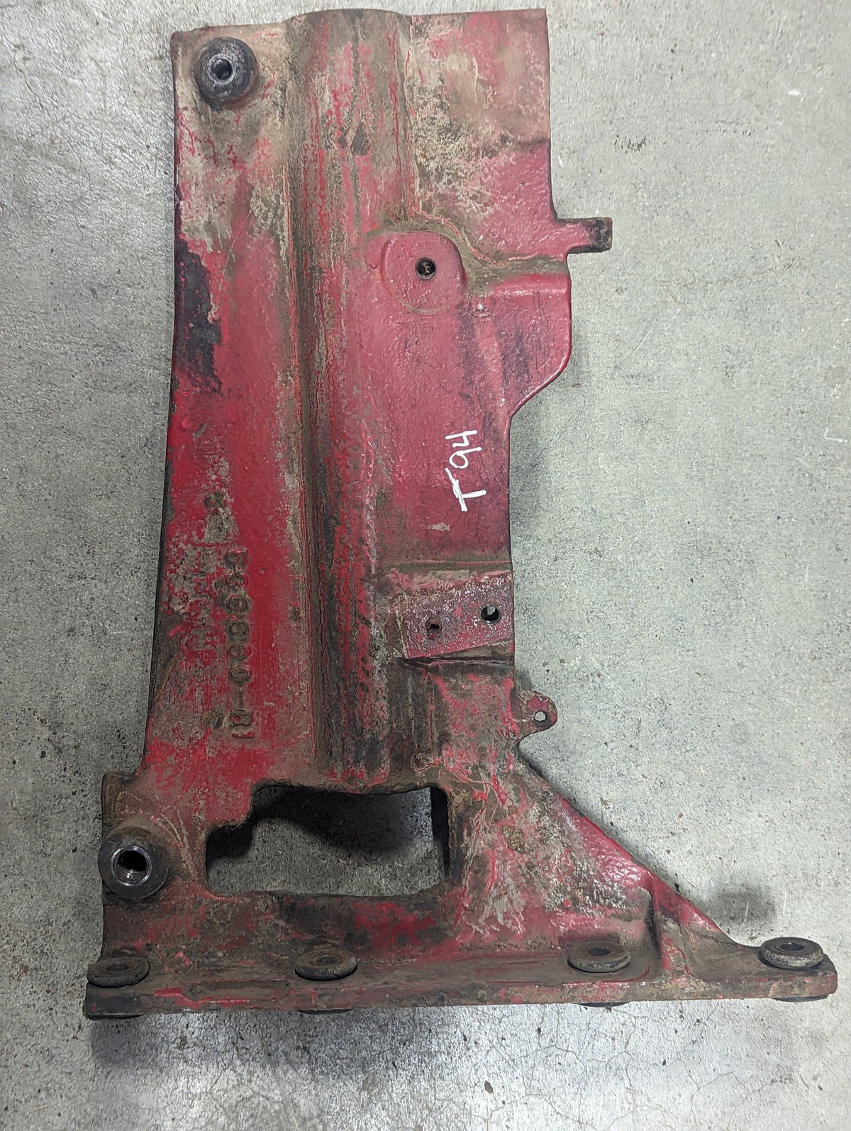 Right Gear Selector Support IH International 536660R1 USED - Hines Equipment Repair & Parts