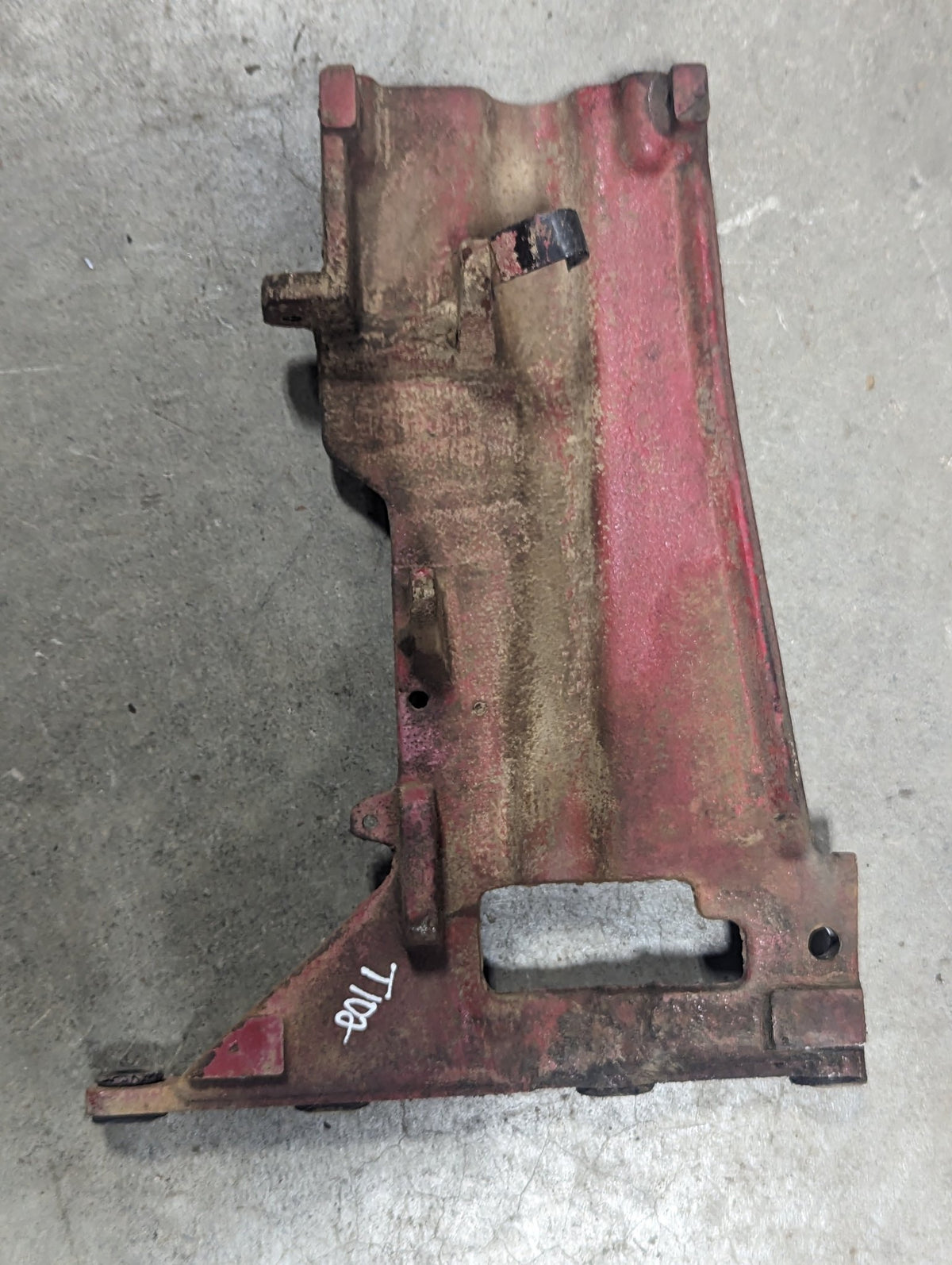 Right Gear Selector Support IH International 536660R1 USED - Hines Equipment Repair & Parts