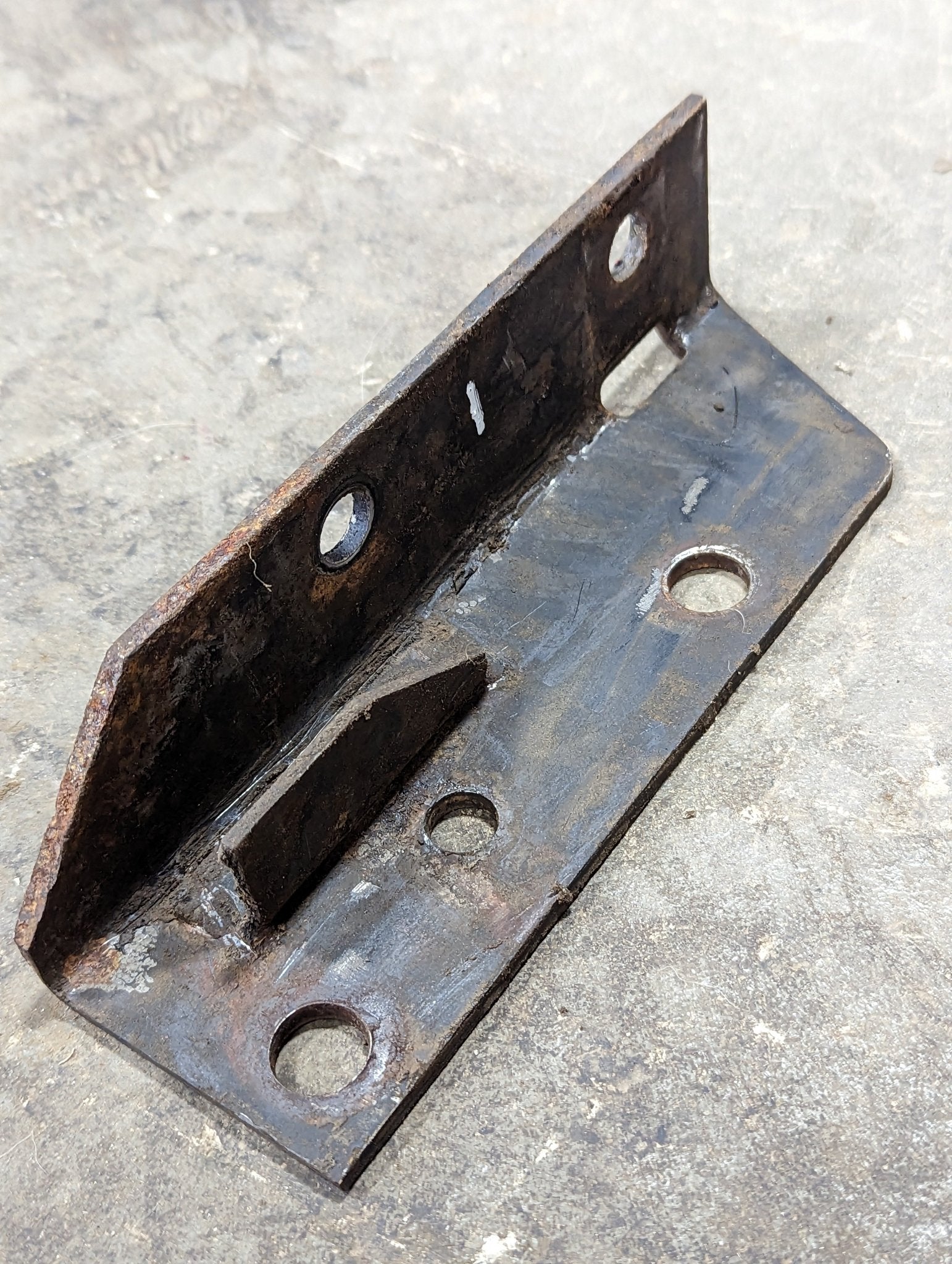 Right Seat Support IH International 383293R1 USED - Hines Equipment Repair & Parts