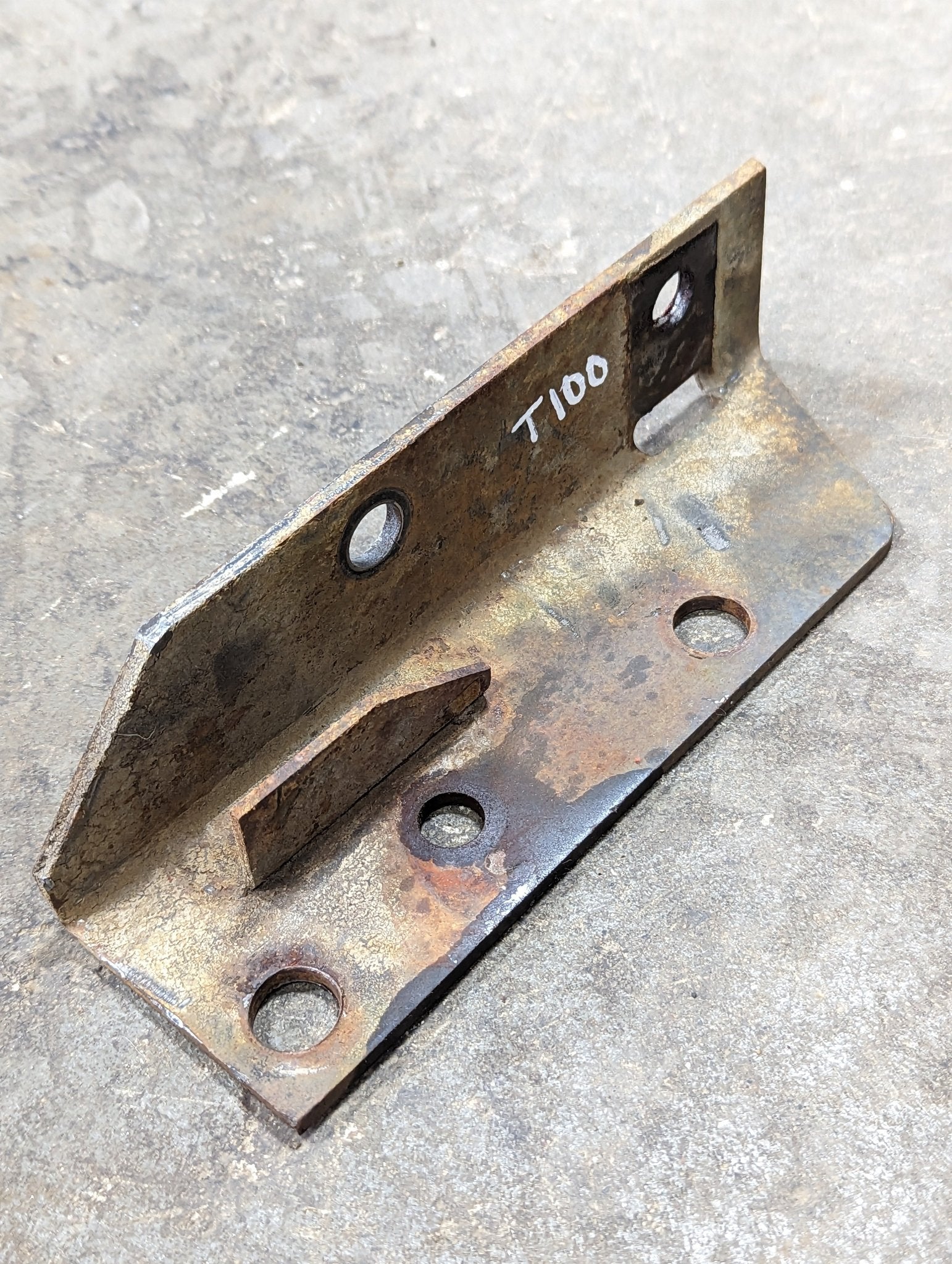 Right Seat Support IH International 383293R1 USED - Hines Equipment Repair & Parts