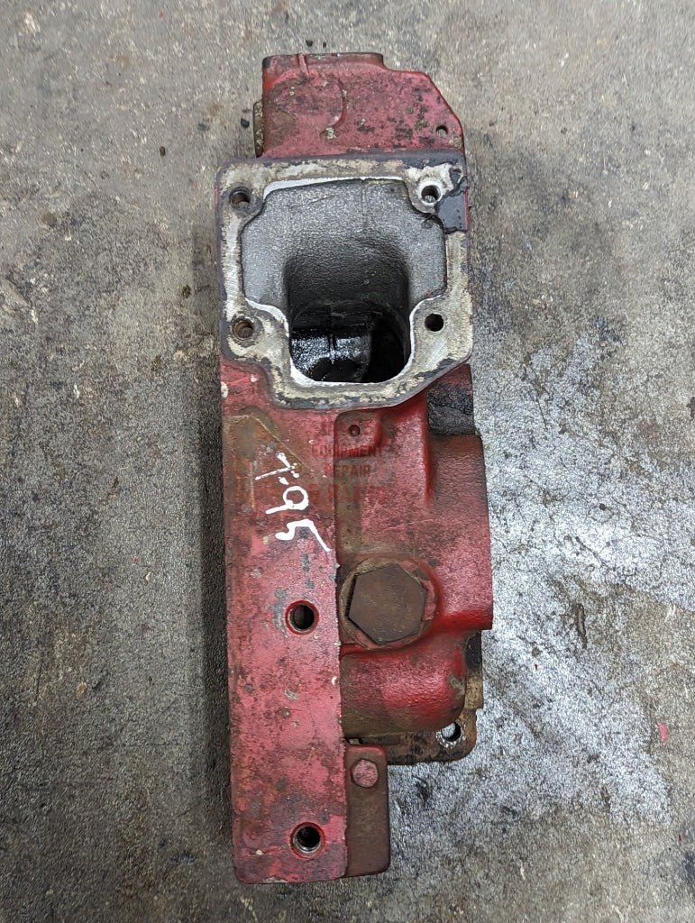 Right Seat Support IH International 399609R31 399609R41 USED - Hines Equipment Repair & Parts