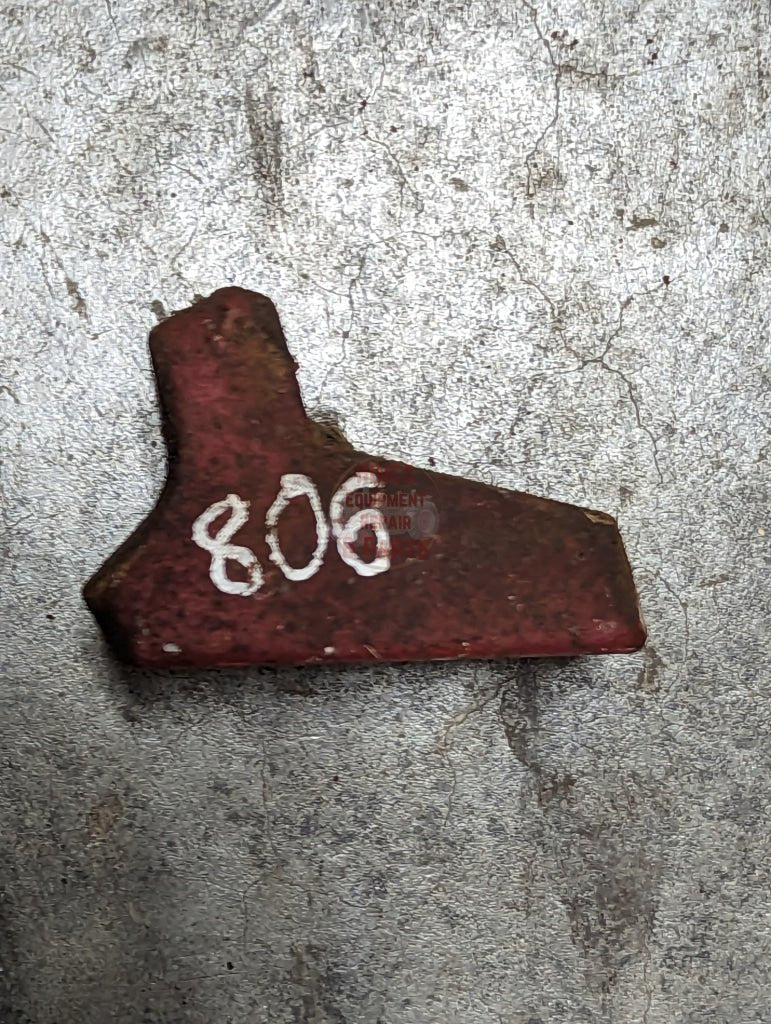 Rim Clamp IH International 380870R1 USED - Hines Equipment Repair & Parts