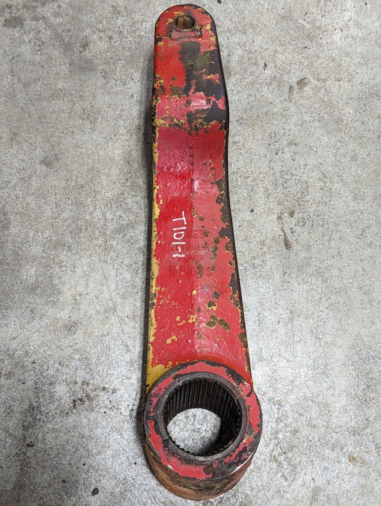 Rockshaft Arm IH International 145655C1 1286923C2 USED - Hines Equipment Repair & Parts