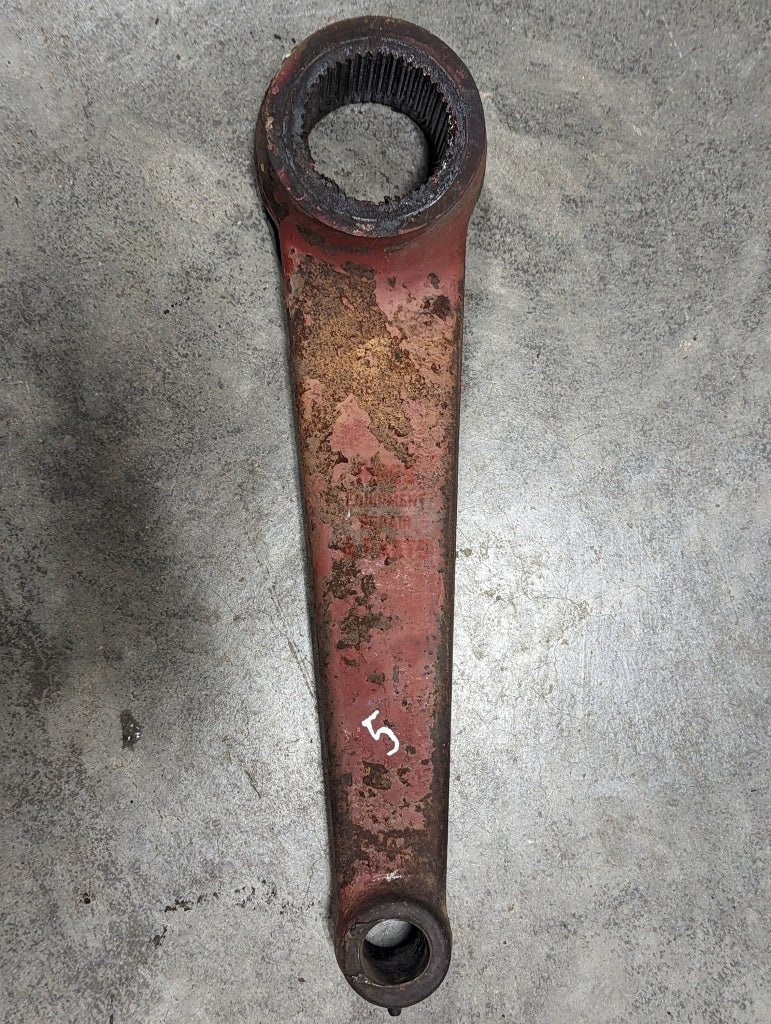 Rockshaft Arm IH International 382156R11 USED - Hines Equipment Repair & Parts