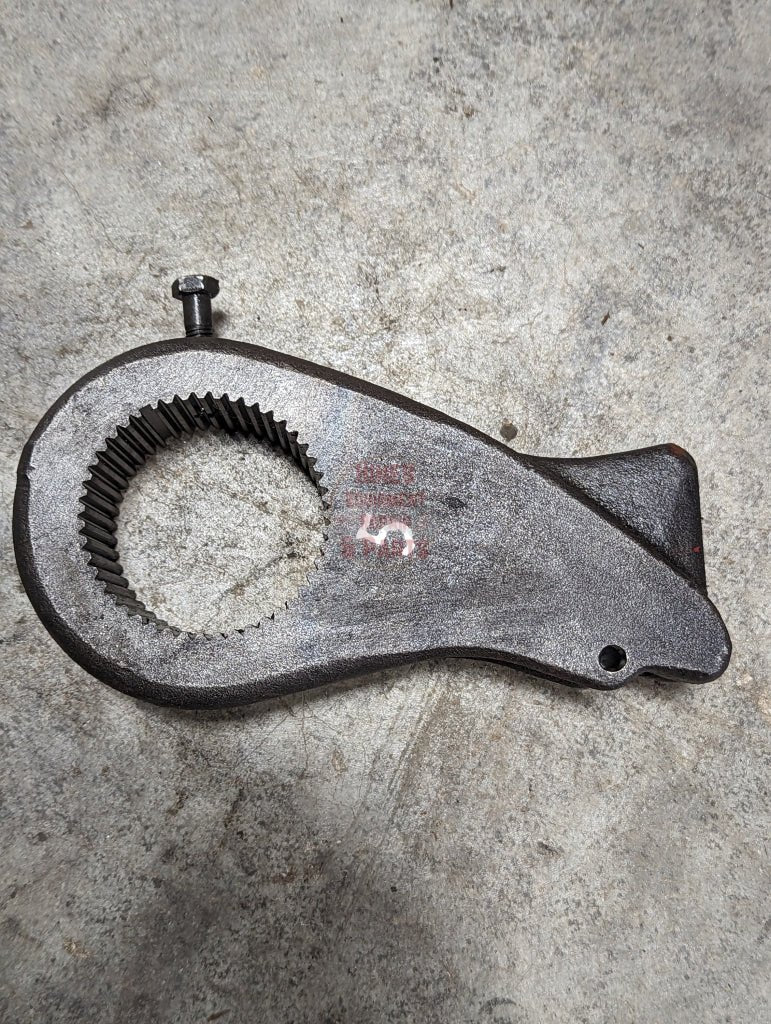 Rockshaft Bellcrank IH International 382810R2 382810R3 USED - Hines Equipment Repair & Parts